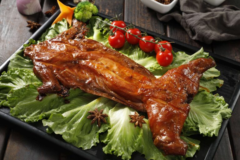 『兔肉』营养价值 | 每100g营养成分表