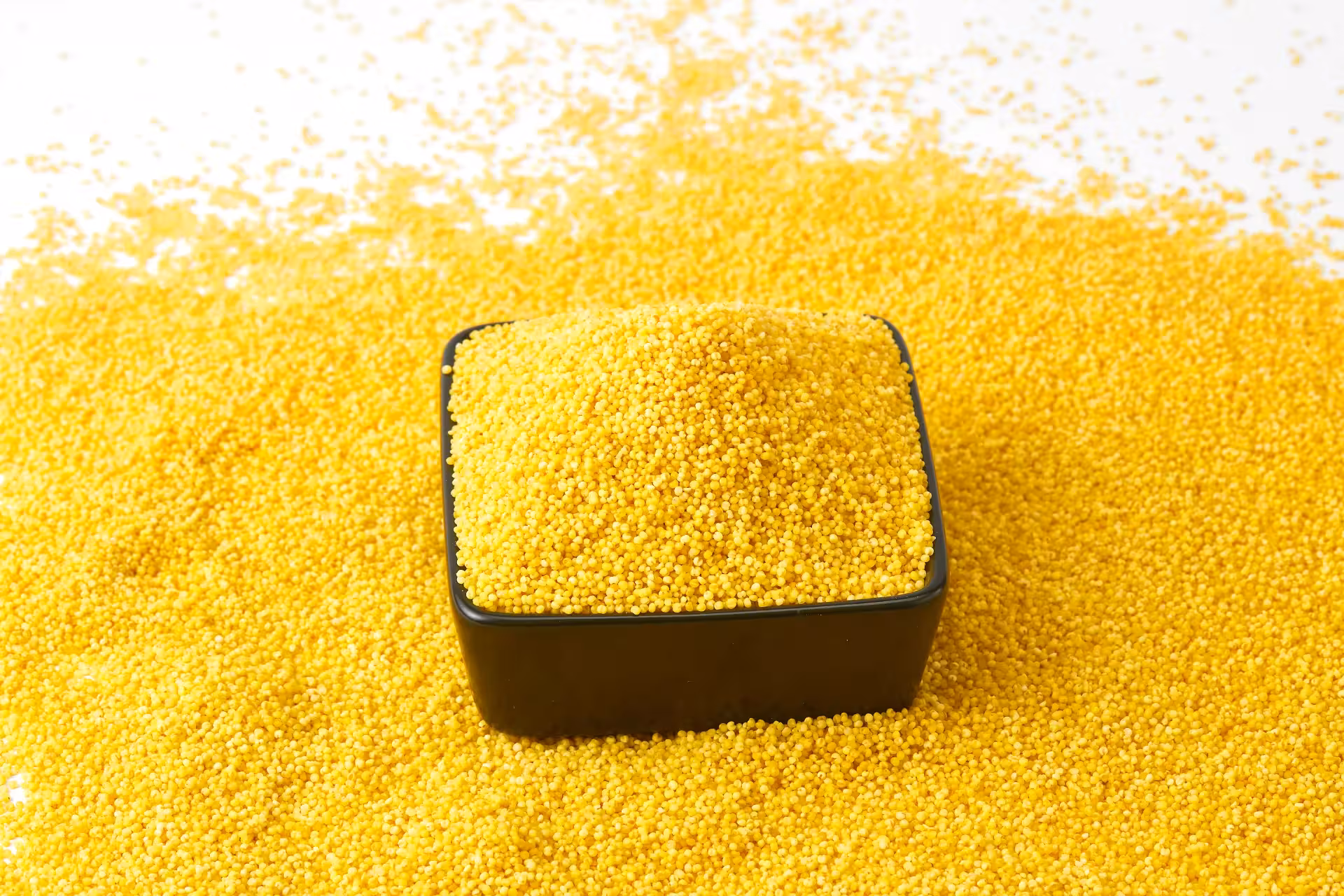 『小米』营养价值 | 每100g营养成分表