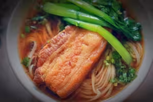 『猪肉(奶面)[硬五花]』营养价值 | 每100g营养成分表