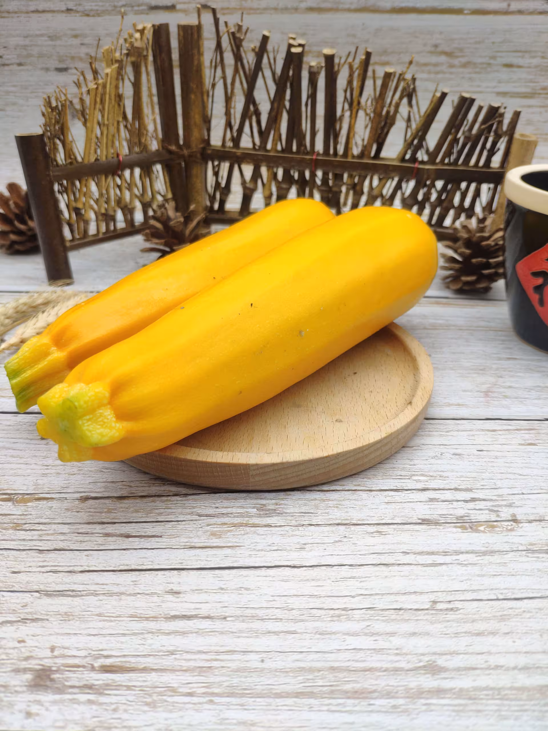 『黄茎瓜』营养价值 | 每100g营养成分表 黄茎瓜