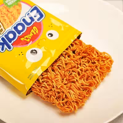 『干脆面(鸡汁味)』营养价值 | 每100g营养成分表