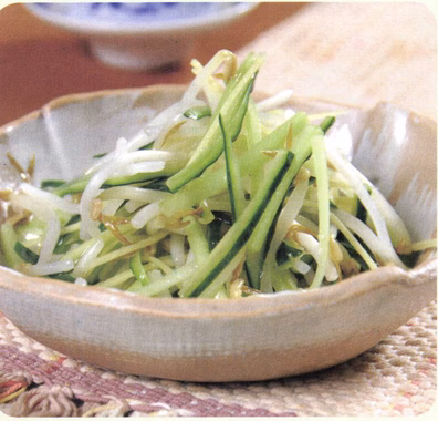 黄瓜拌绿豆芽